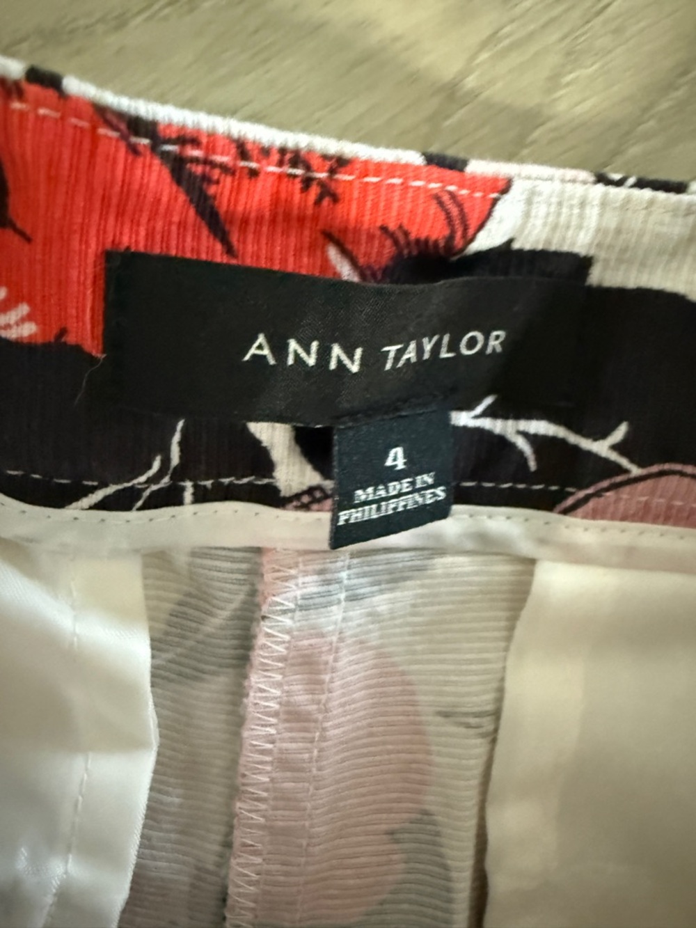 Ann Taylor Petite Floral Tank and shorts matching set in Pink, Red & Black - Picture 5 of 5